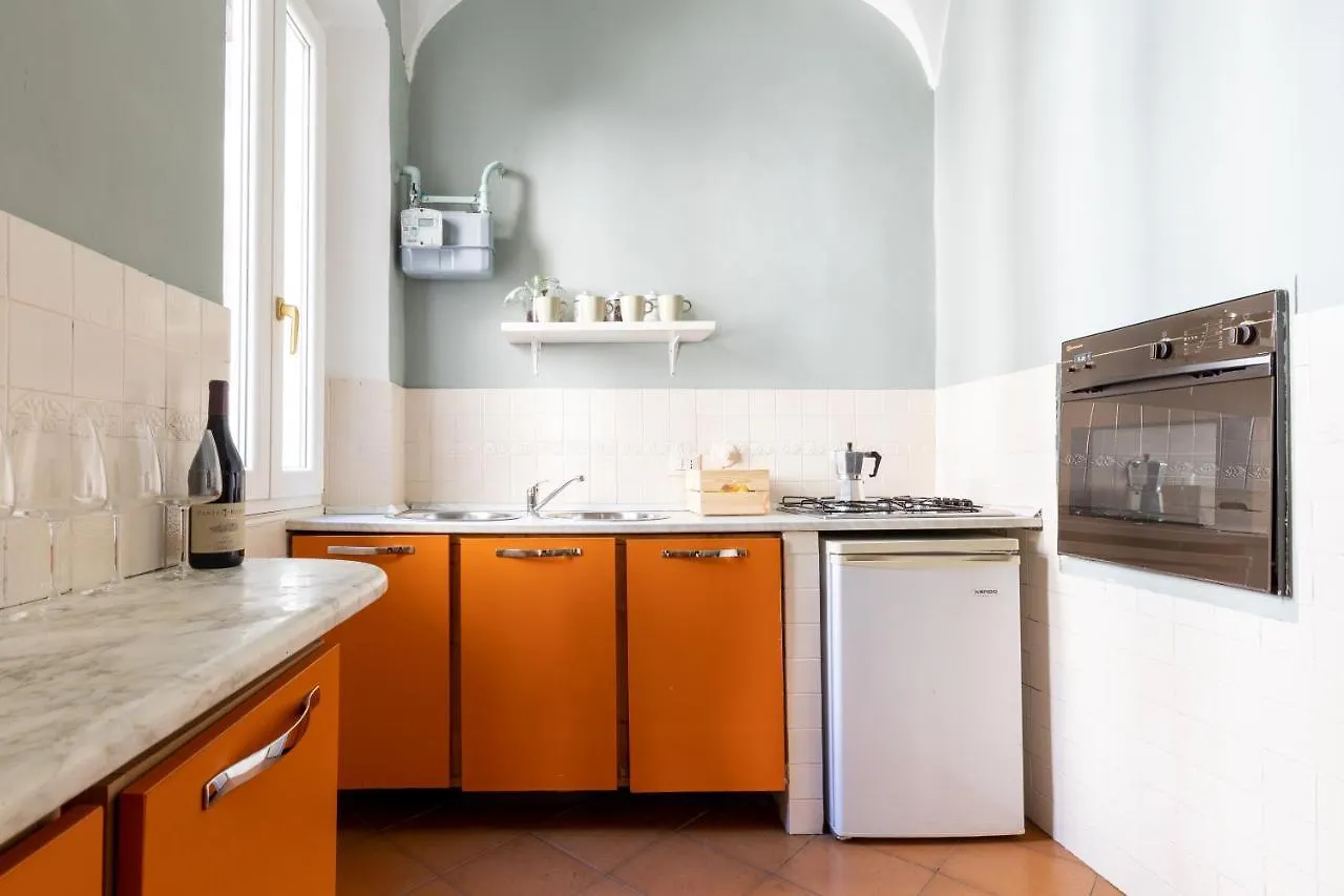 Cercle Apt - Historic Spot In The Hearth Of Rome Apartment